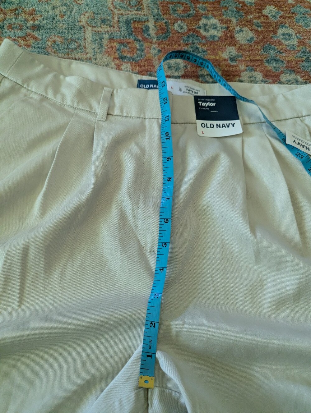 NEW Old Navy Women's Large Taylor Extra High Rise Shorts 5" Inseam Beige Pleated - Picture 10 of 11